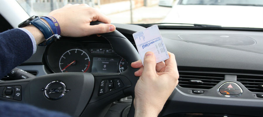 En nuestra autoescuela impartimos cursos intensivos carnet de conducir Valencia