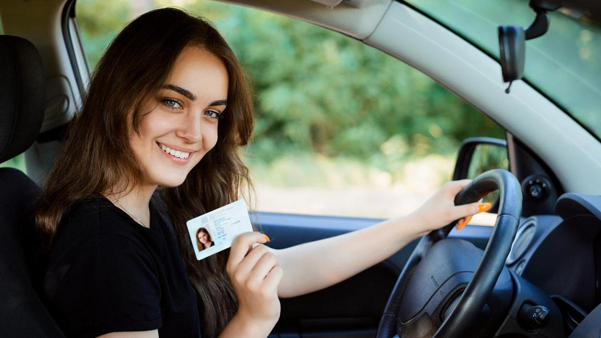 Autoescuela para sacarse carnet de coche Valencia