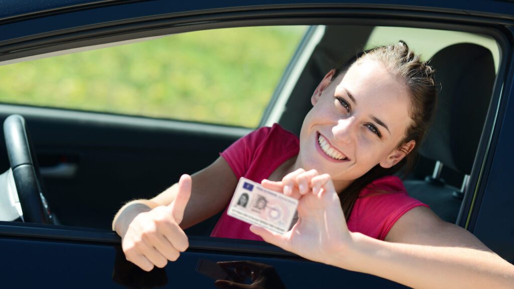 Autoescuela para obtener permiso de conducir Valencia